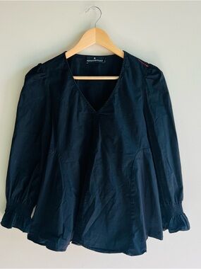 Pomander Place Navy Blue Long Sleeve V-Neck Blouse Medium